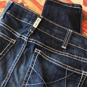 Like New Ariat Skinny Jeans